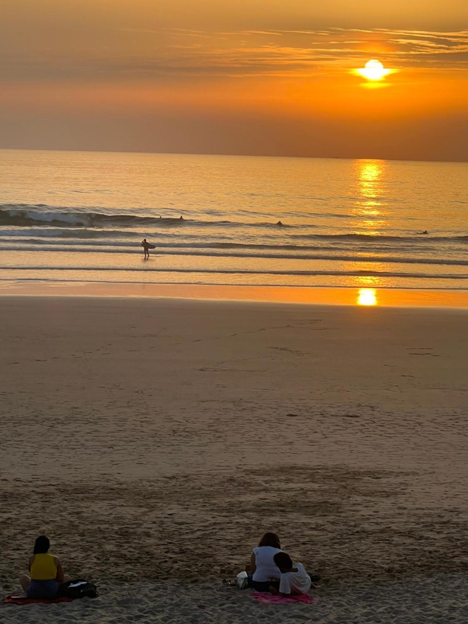 Apartamento Para Ferias 2 Minutos Da Praia Costa de Caparica Eksteriør billede