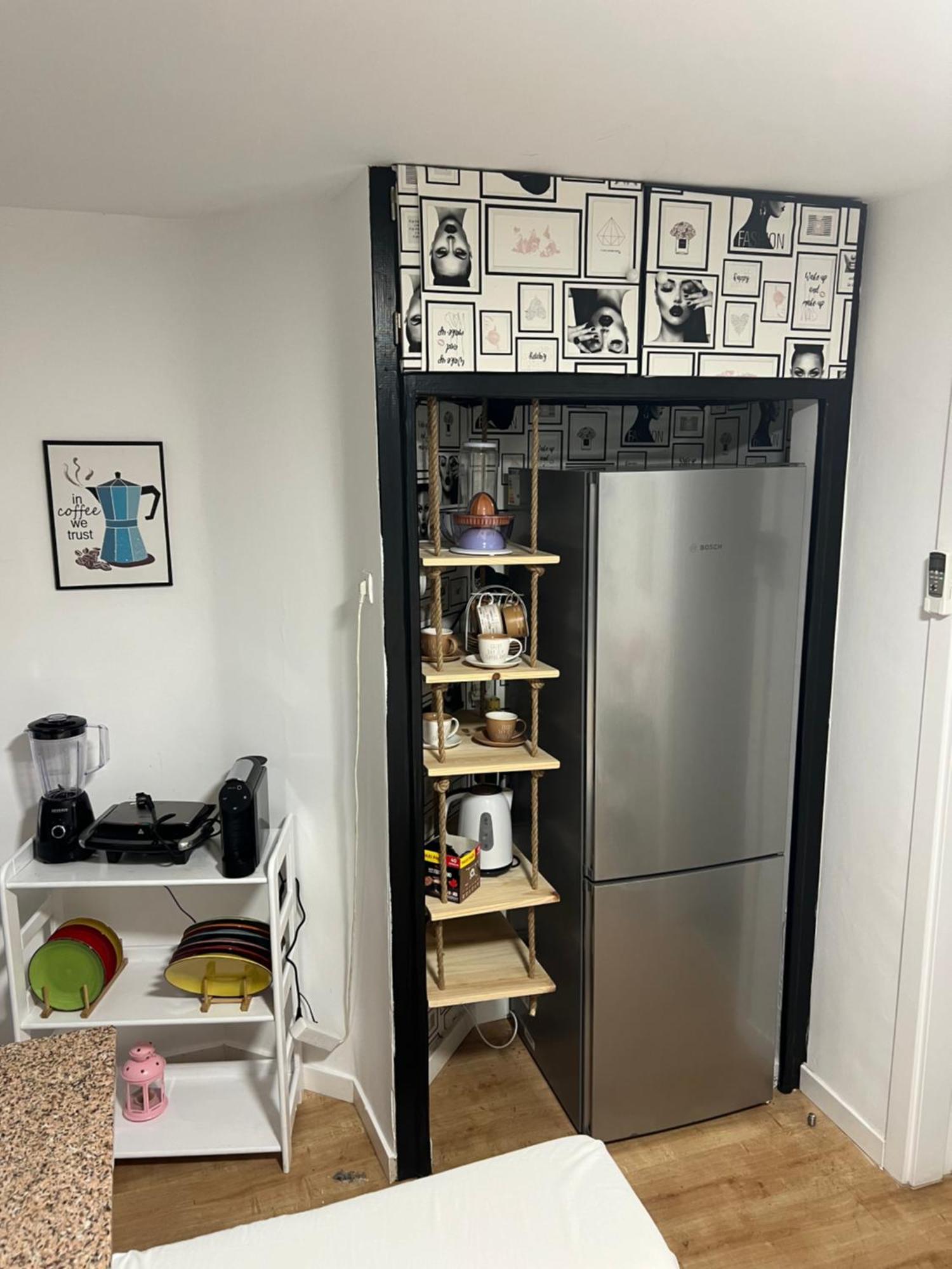 Apartamento Para Ferias 2 Minutos Da Praia Costa de Caparica Eksteriør billede