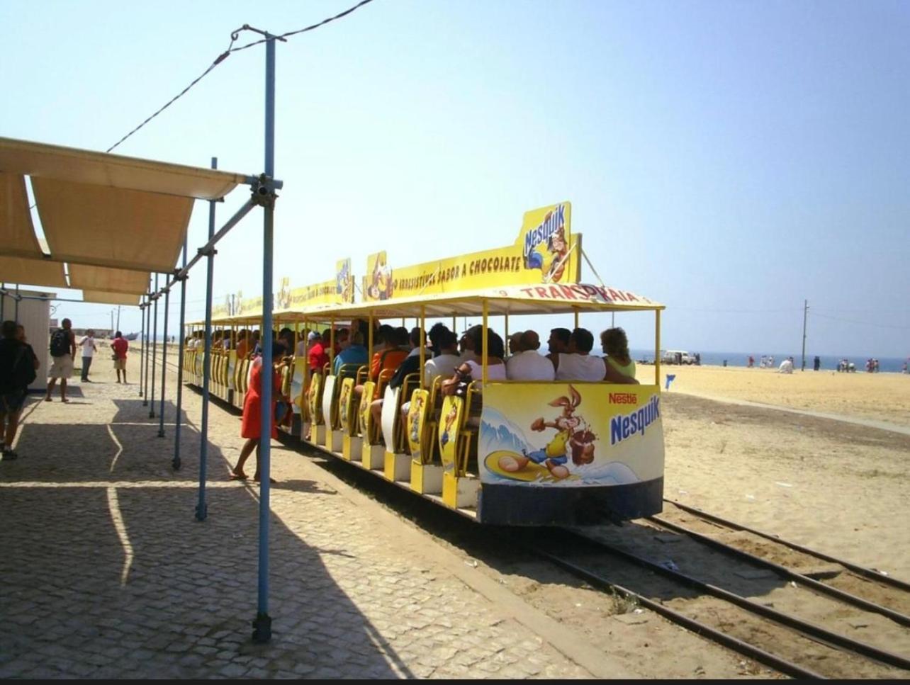 Apartamento Para Ferias 2 Minutos Da Praia Costa de Caparica Eksteriør billede